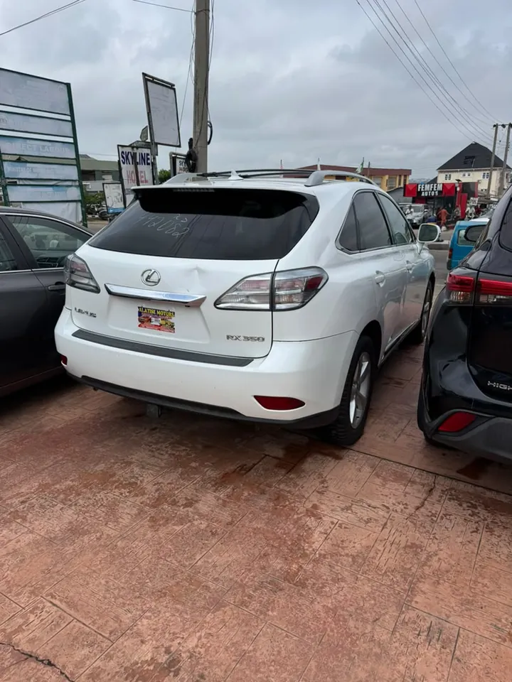 Lexus RX350, 2010, white, rear 3/4, photo 5 of 10