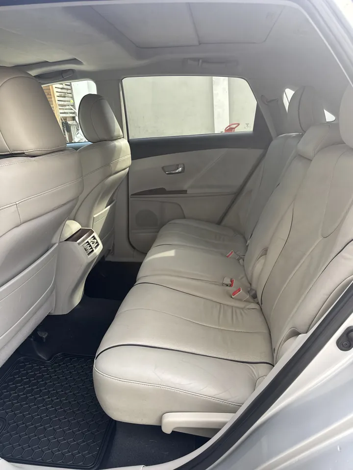 2010 Toyota Venza AWD, silver, interior rear seats, photo 8 of 9