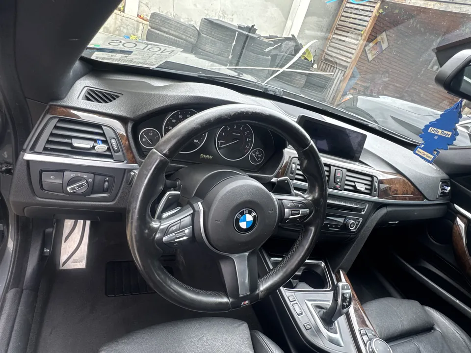 2015 BMW 328i Gran Turismo xDrive, ash (dark grey), interior dash, photo 5 of 8